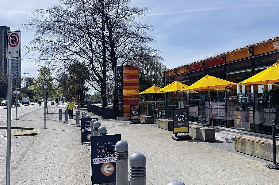 302 1435 Nelson Street Vancouver, BC - 14