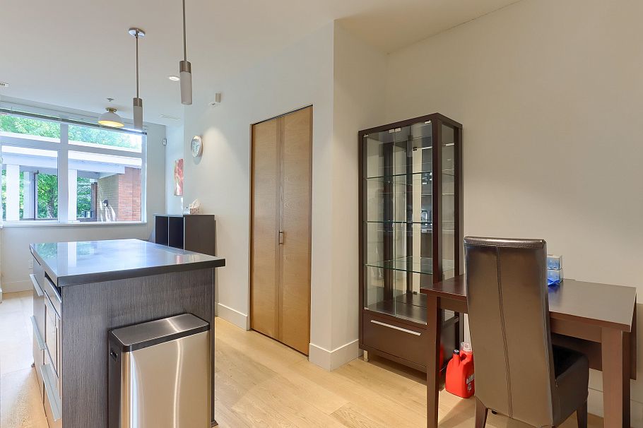 2915 Wall Street Vancouver, BC - 11