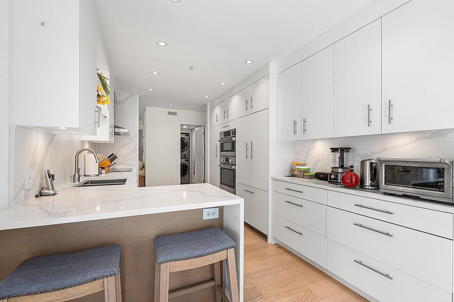 4 2425 Edgemont Boulevard North Vancouver, BC - 15