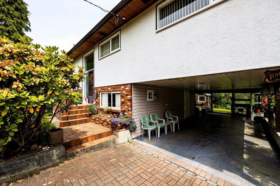 3588 Allan Road North Vancouver, BC - 14