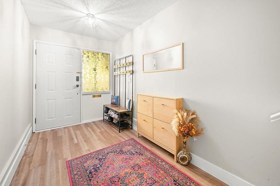 2333 Kirkstone Road North Vancouver, BC - 34