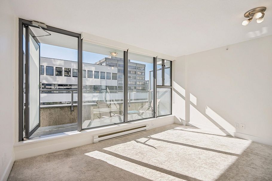 205 1633 W 8th Avenue Vancouver, BC - 23