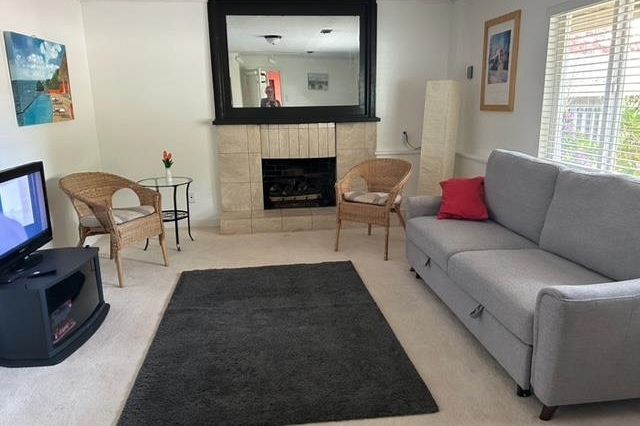 2591 Belloc Street North Vancouver, BC - 29