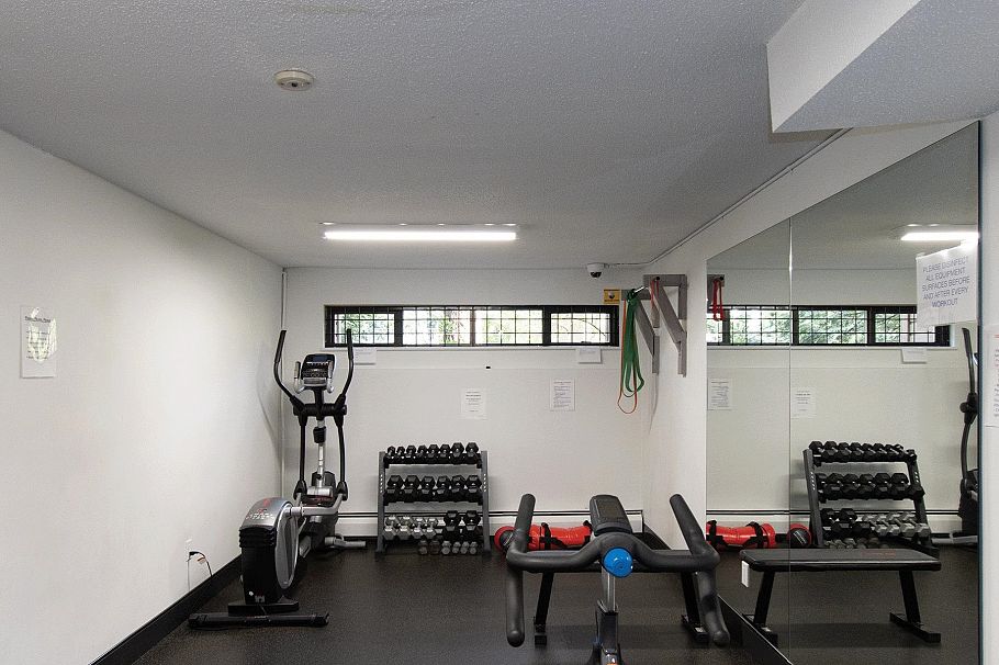 302 1435 Nelson Street Vancouver, BC - 11