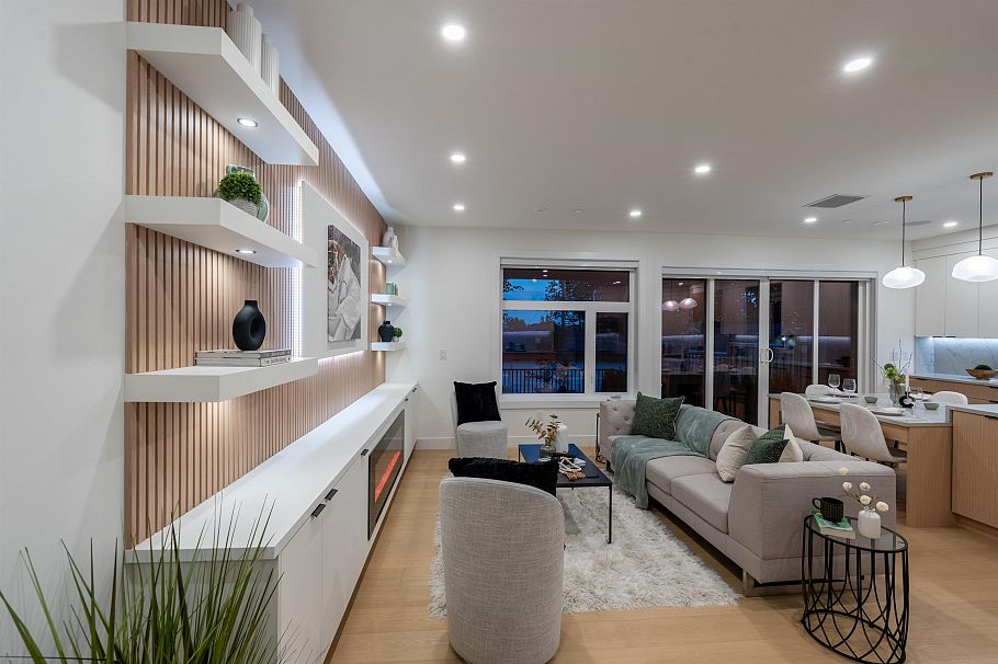 2 3576 E Pender Street Vancouver, BC - 21