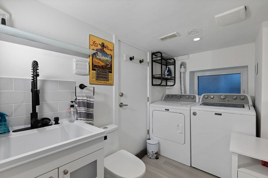 2220 Stephens Street Vancouver, BC - 31