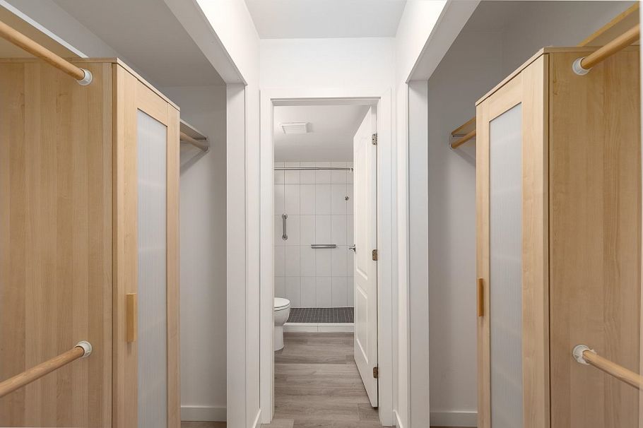 104 3218 Ontario Street Vancouver, BC - 25