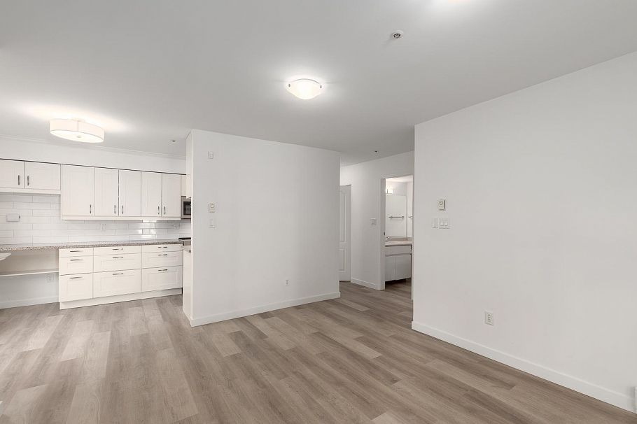 104 3218 Ontario Street Vancouver, BC - 11