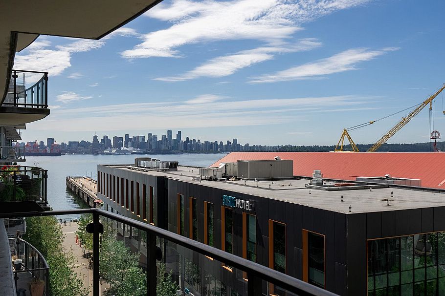 707 162 Victory Ship Way North Vancouver, BC - 1