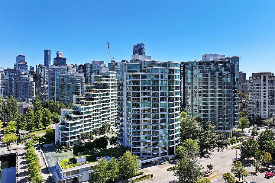 202 1777 Bayshore Drive Vancouver, BC - 35