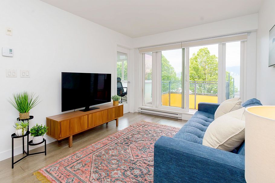 317 1588 E Hastings Street Vancouver, BC - 6