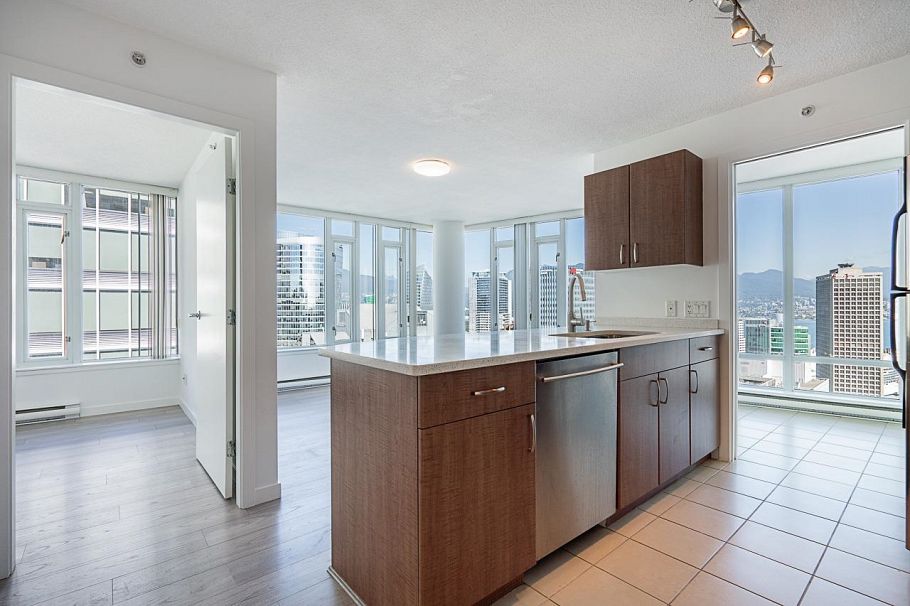 3007 610 Granville Street Vancouver, BC - 1