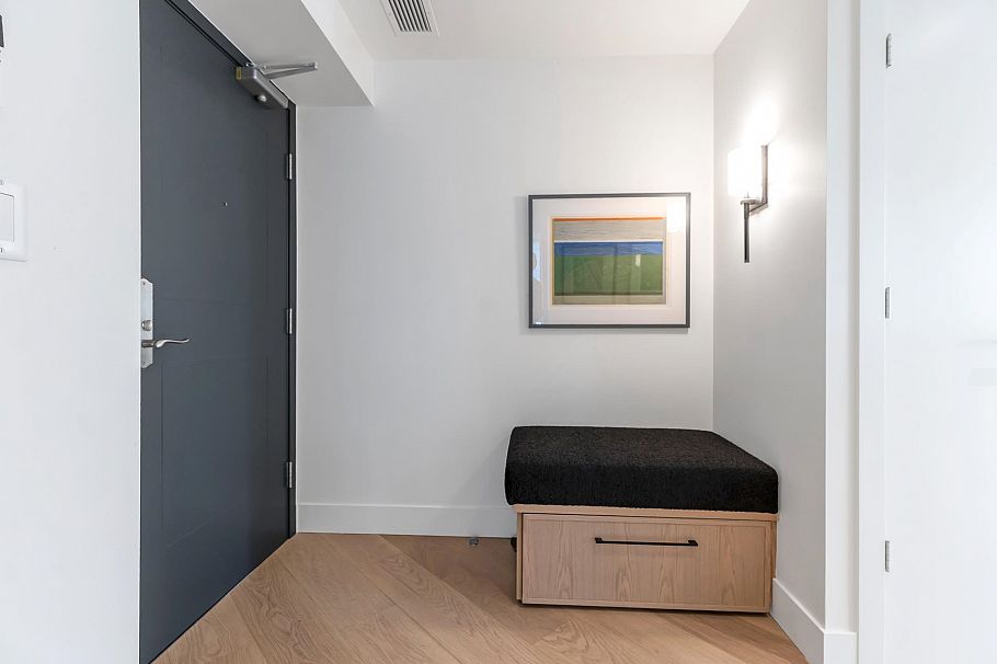 801 1328 Marinaside Crescent Vancouver, BC - 32