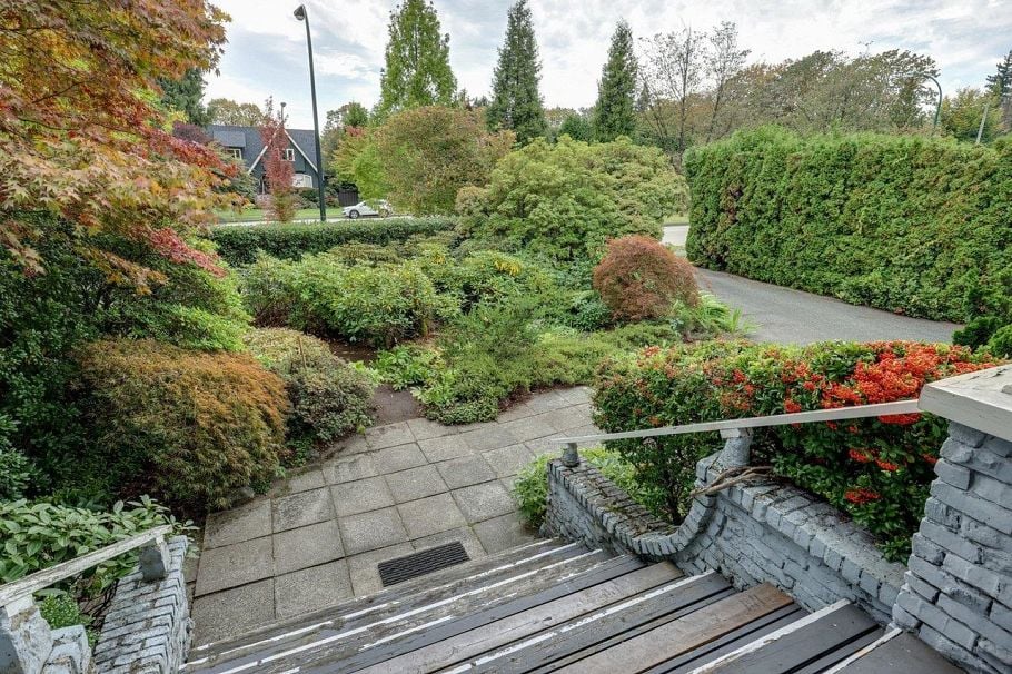 1251 W King Edward Avenue Vancouver, BC - 20