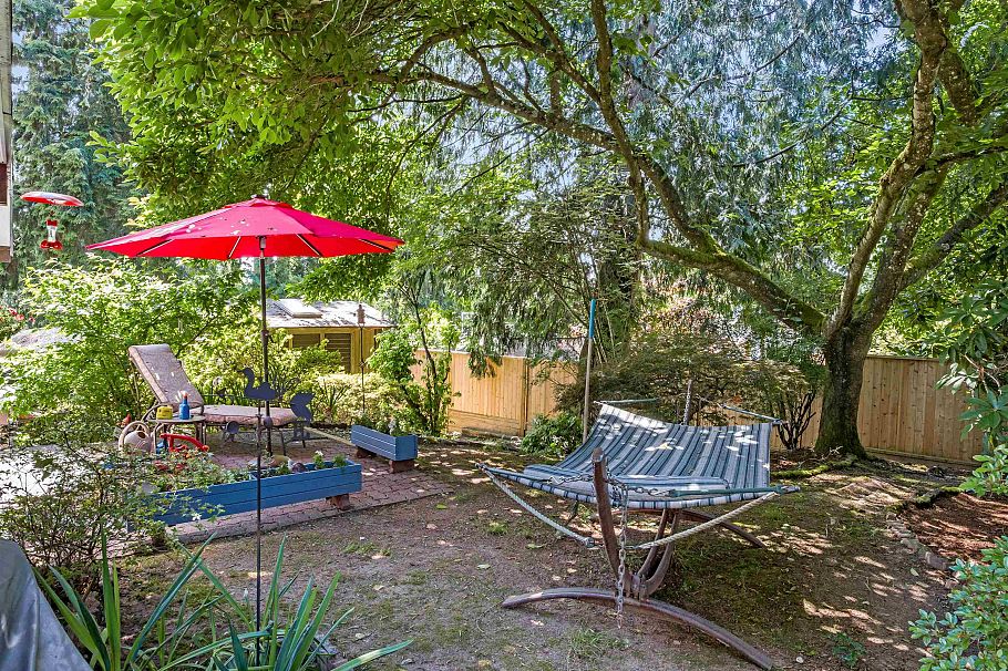 2990 Eddystone Crescent North Vancouver, BC - 29