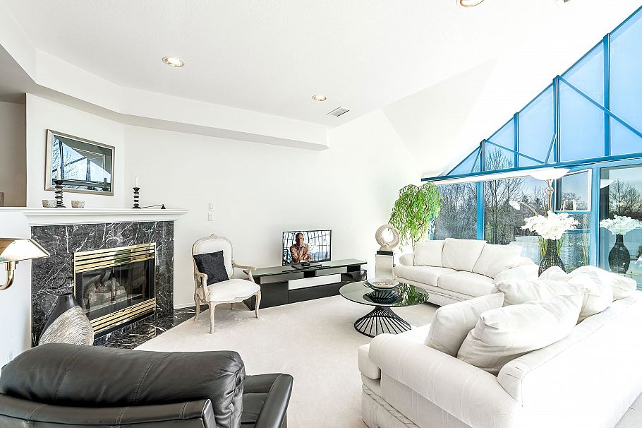 311 999 Berkley Road North Vancouver, BC - 10