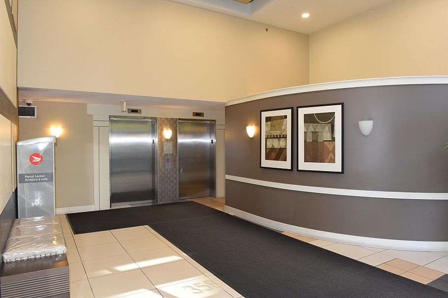 512 3588 Crowley Drive Vancouver, BC - 10