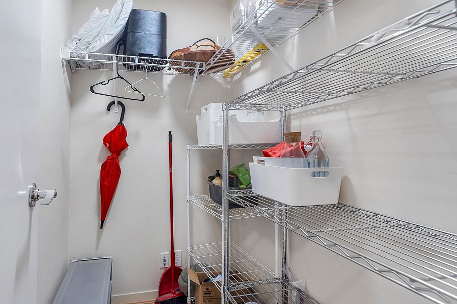 2003 909 Mainland Street Vancouver, BC - 21