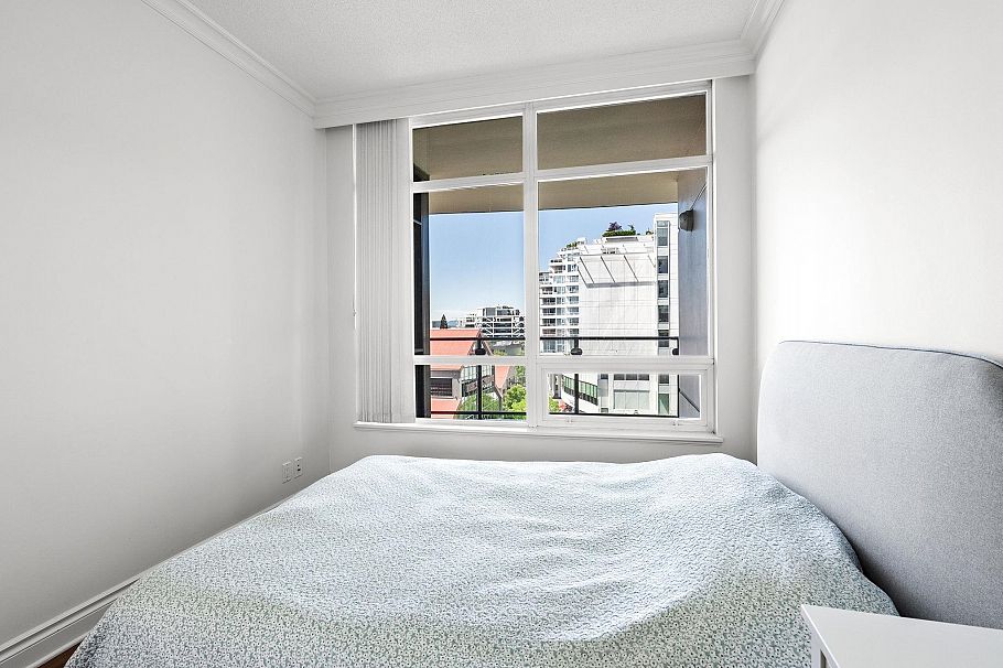 707 162 Victory Ship Way North Vancouver, BC - 12