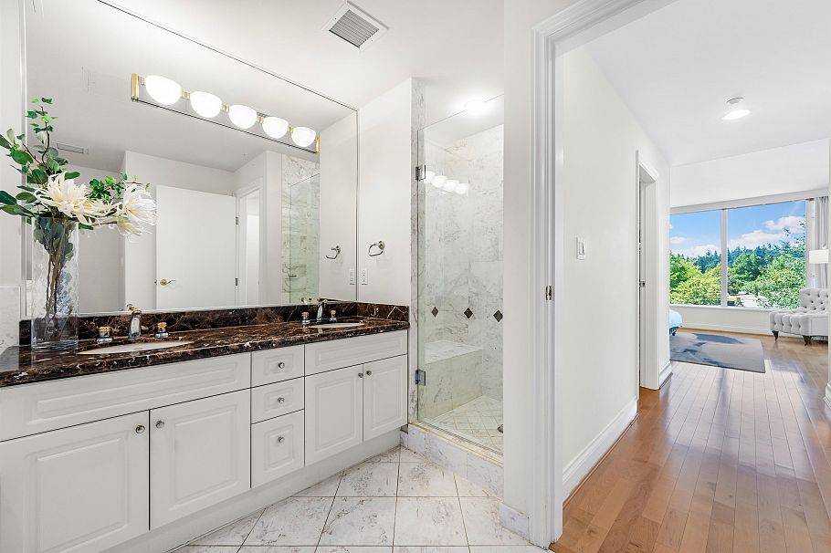 202 1777 Bayshore Drive Vancouver, BC - 29