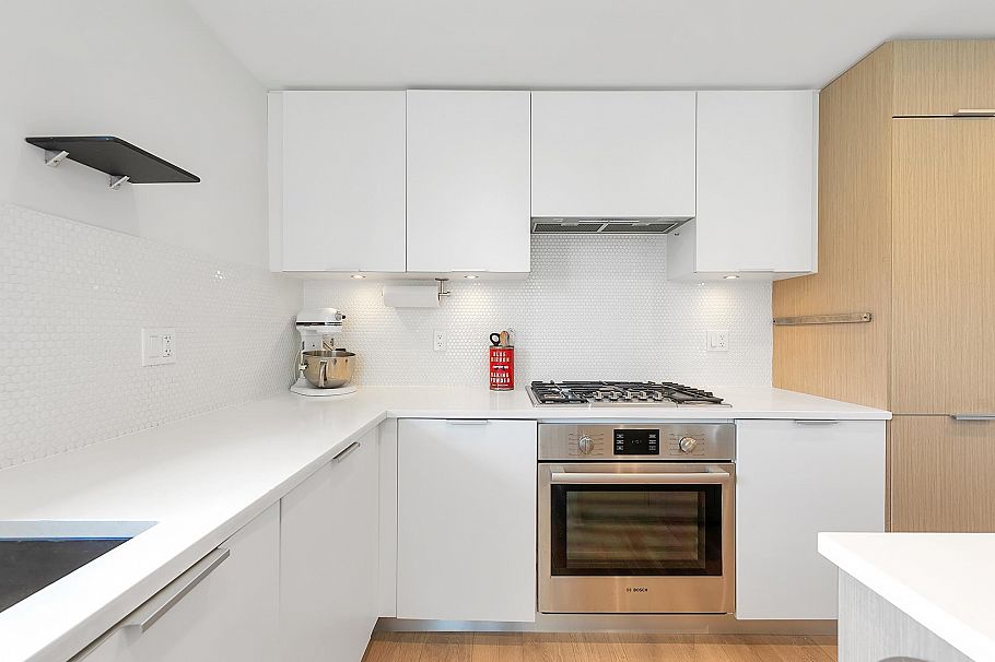 308 5085 Main Street Vancouver, BC - 6