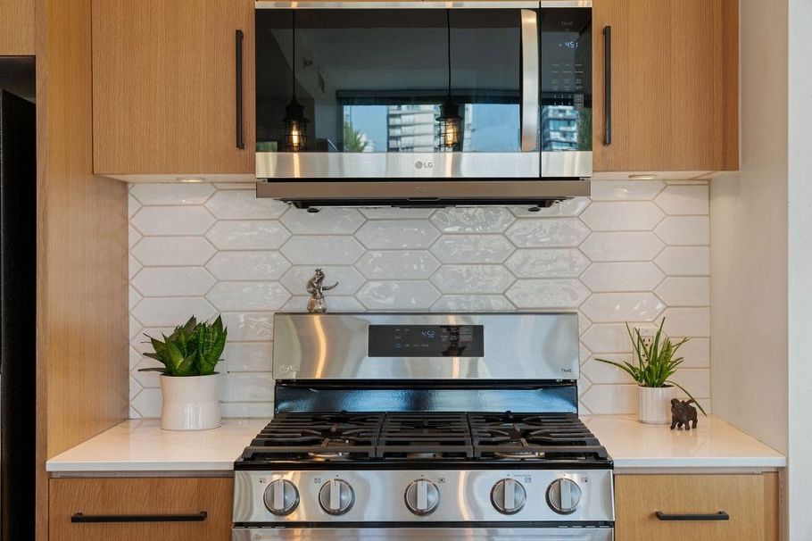 305 638 Beach Crescent Vancouver, BC - 8