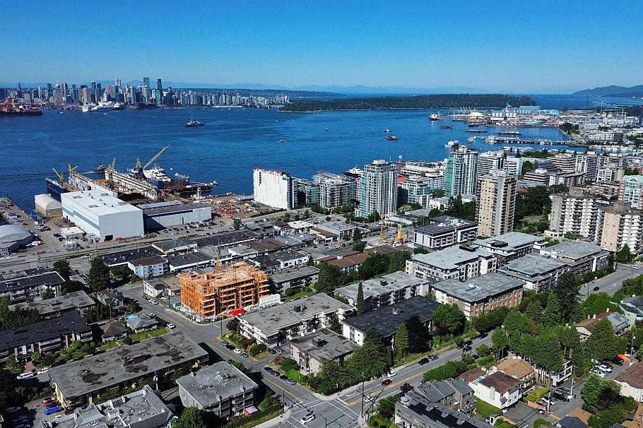 101 241 St. Andrews Avenue North Vancouver, BC - 23