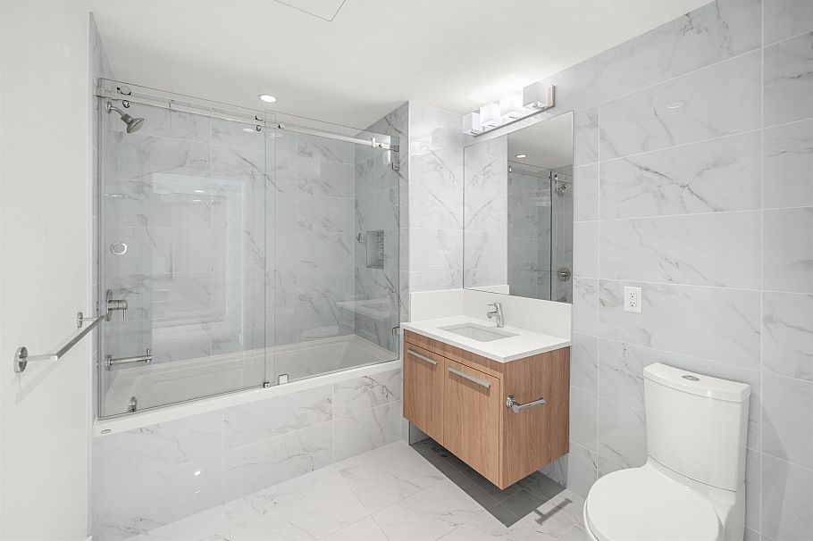 107 2738 Library Lane North Vancouver, BC - 18