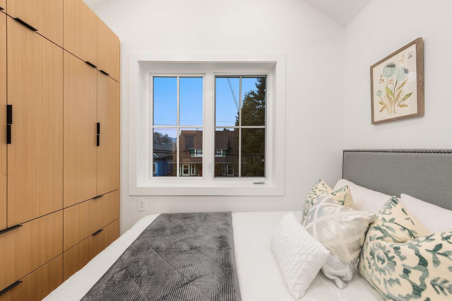 2052 Ferndale Street Vancouver, BC - 22