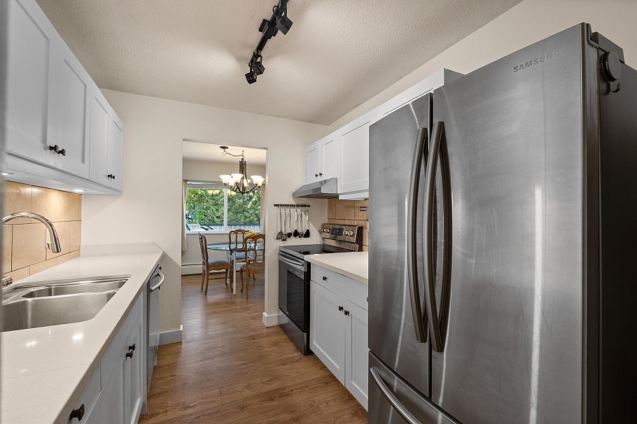 86 1050 Premier Street North Vancouver, BC - 11