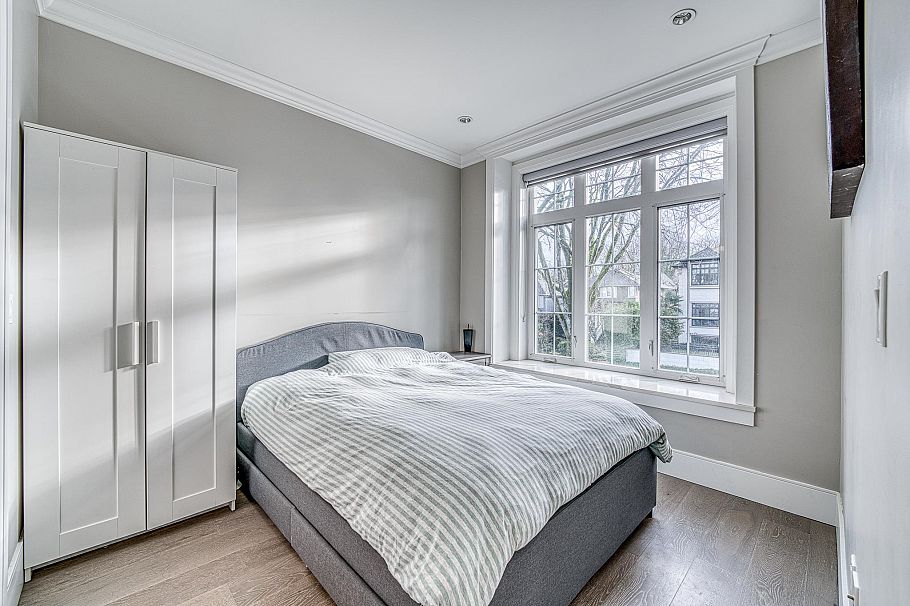 3537 W 18th Avenue Vancouver, BC - 25