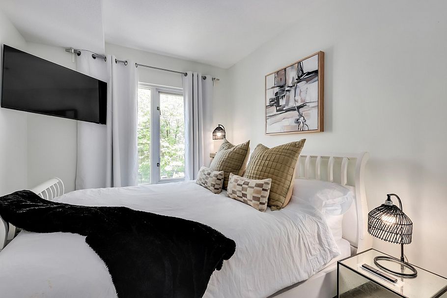 TH6 63 Keefer Place Vancouver, BC - 25