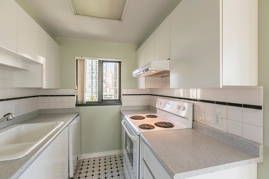 905 1155 Homer Street Vancouver, BC - 5