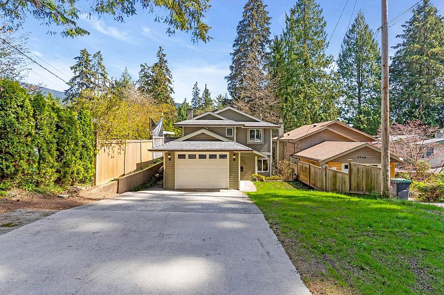 3970 Phyllis Road North Vancouver, BC - 1