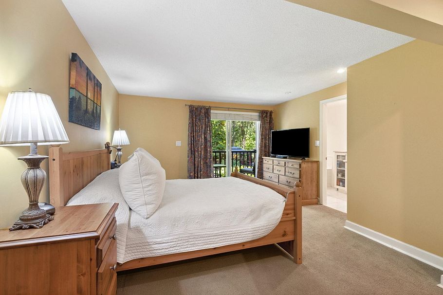 2591 Belloc Street North Vancouver, BC - 16