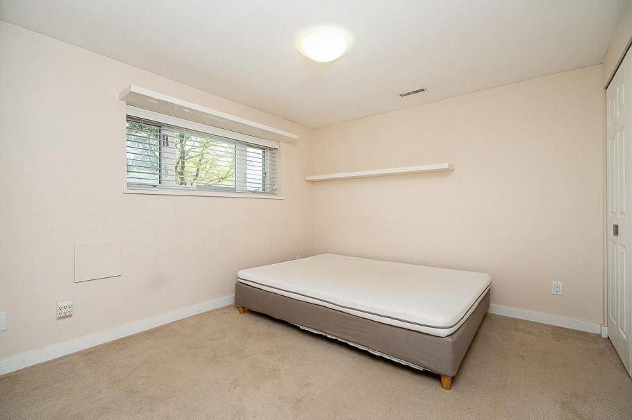 7621 Elliott Street Vancouver, BC - 27