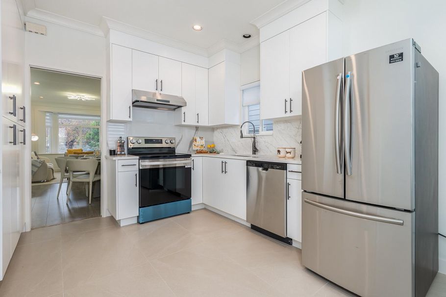 748 E 62nd Avenue Vancouver, BC - 10