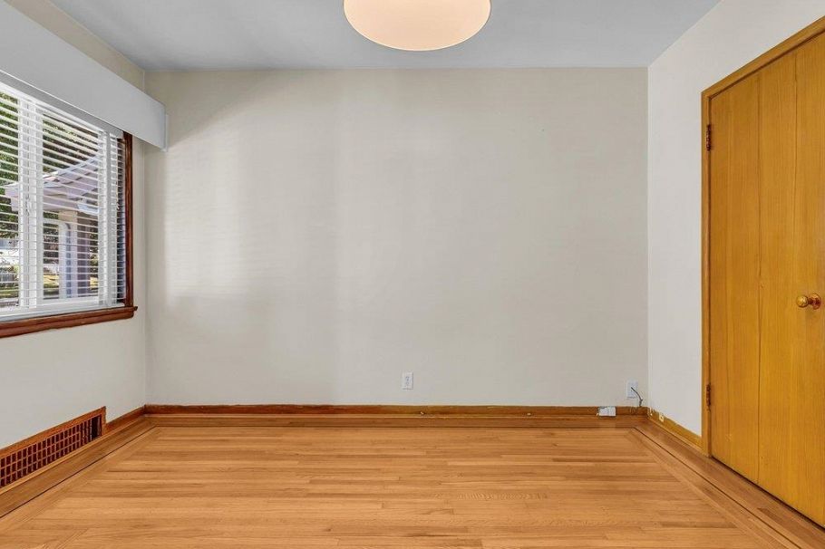 420 E 46th Avenue Vancouver, BC - 11