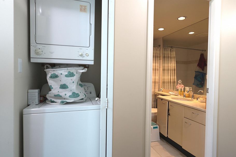 2101 1331 Alberni Street Vancouver, BC - 5