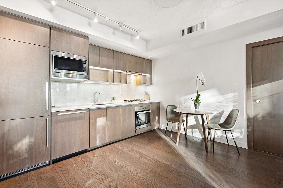 303 68 Smithe Street Vancouver, BC - 9