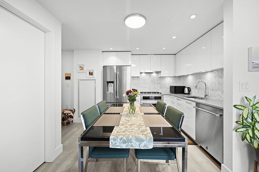 1205 8570 Rivergrass Drive Vancouver, BC - 5