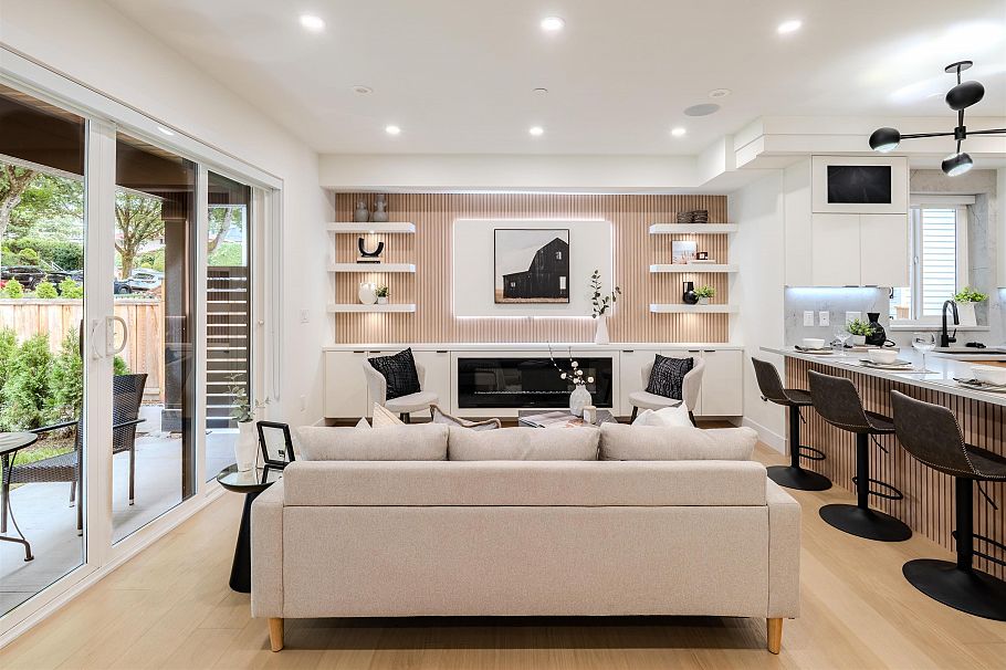 1 3576 E Pender Street Vancouver, BC - 7