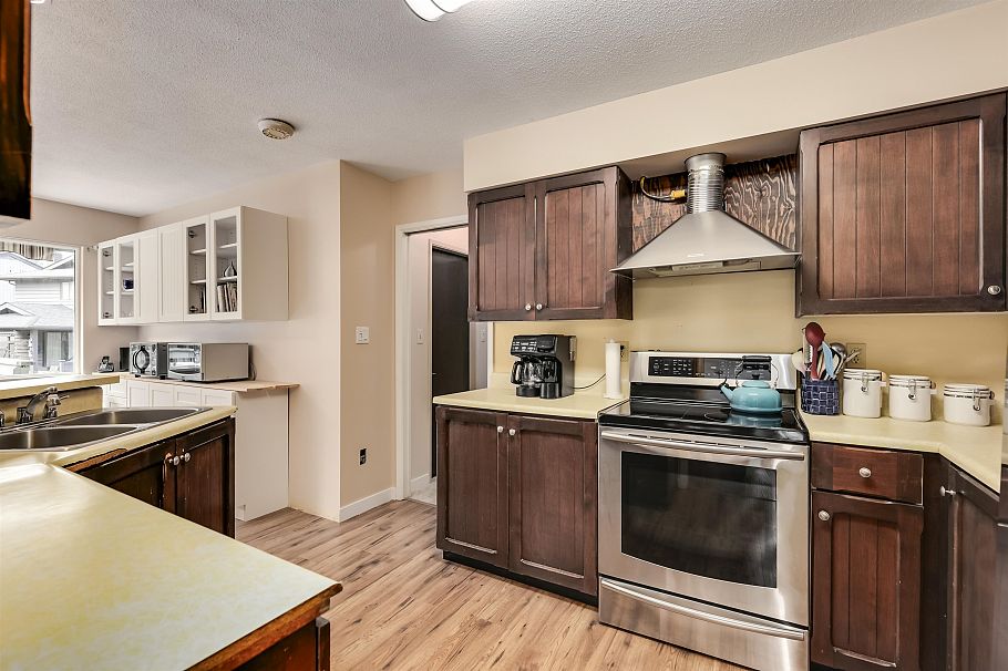 2419 Weymouth Place North Vancouver, BC - 7