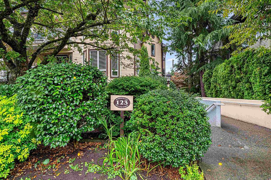 303 123 E 6th Street North Vancouver, BC - 36