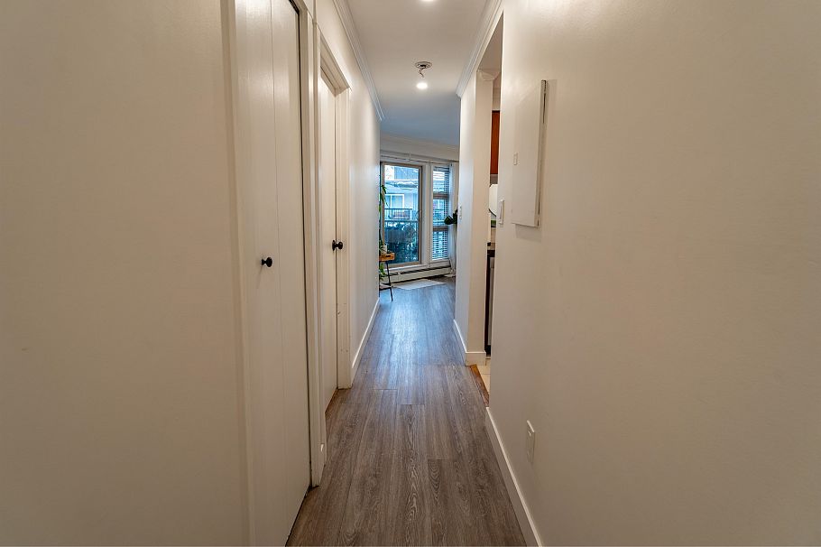 105 235 W 4TH STREET, North Vancouver BC V7M 1H8 North Vancouver, BC - 6