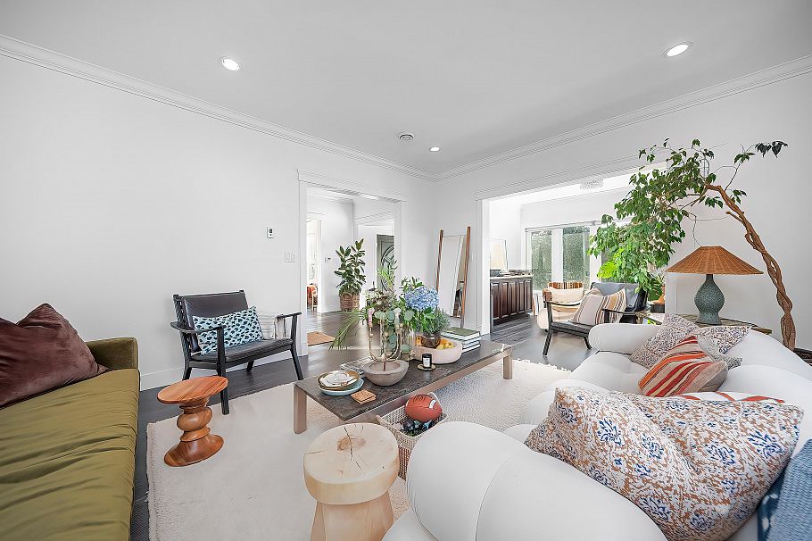 3765 W 3rd Avenue Vancouver, BC - 24