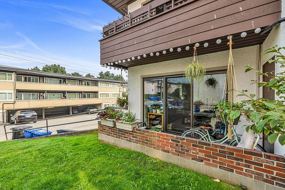 207 2025 W 2nd Avenue Vancouver, BC - 19