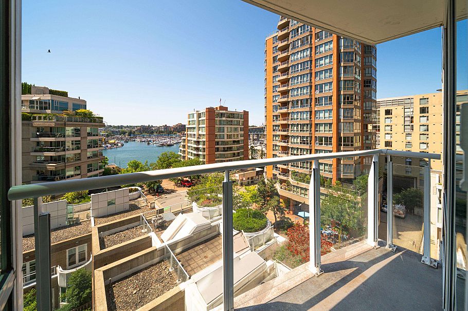 805 1500 Hornby Street Vancouver, BC - 31