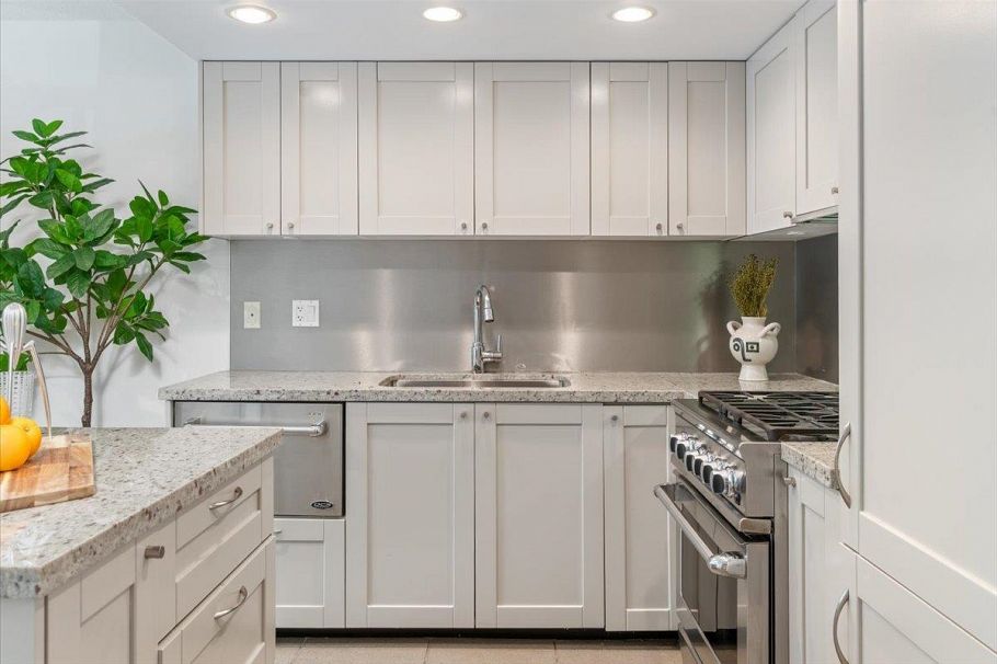 1139 Homer Street Vancouver, BC - 9