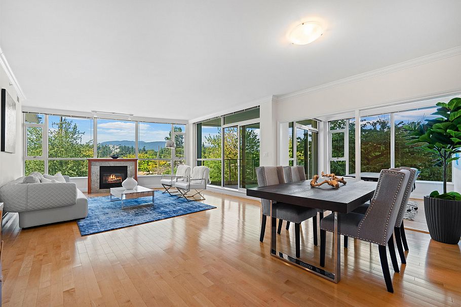 202 1777 Bayshore Drive Vancouver, BC - 1